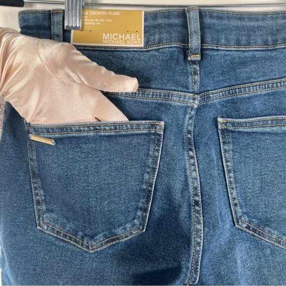 NWT MICHAEL KORS SELMA CROPPED FLARE HIGH-RISE Jeans LAKEBLUEWSH QS4905NE9Z Sz 6 - Picture 11 of 13